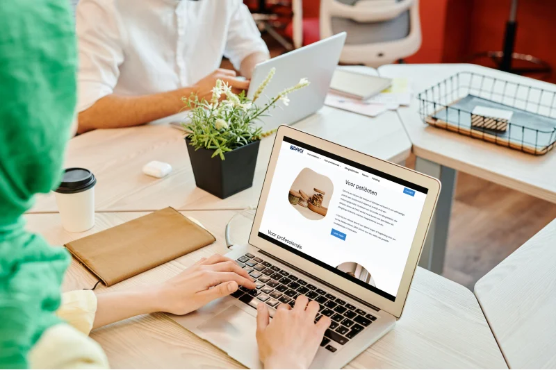 DAVO website platform